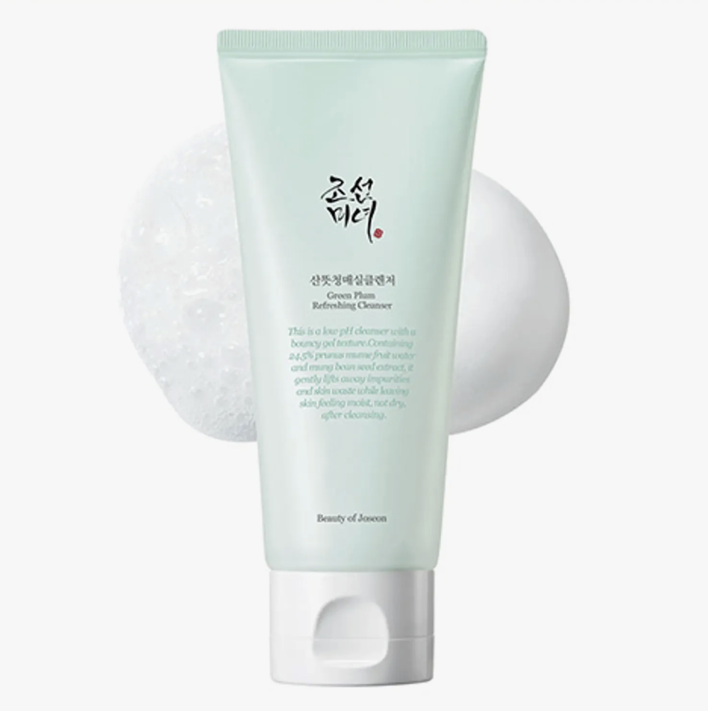 Green Plum Refreshing Cleanser